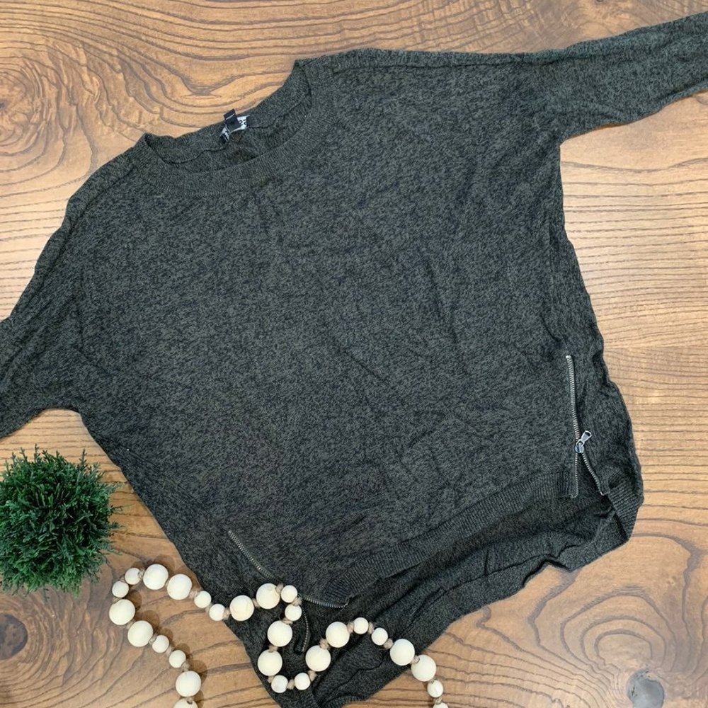 *NWOT* Express Sweater